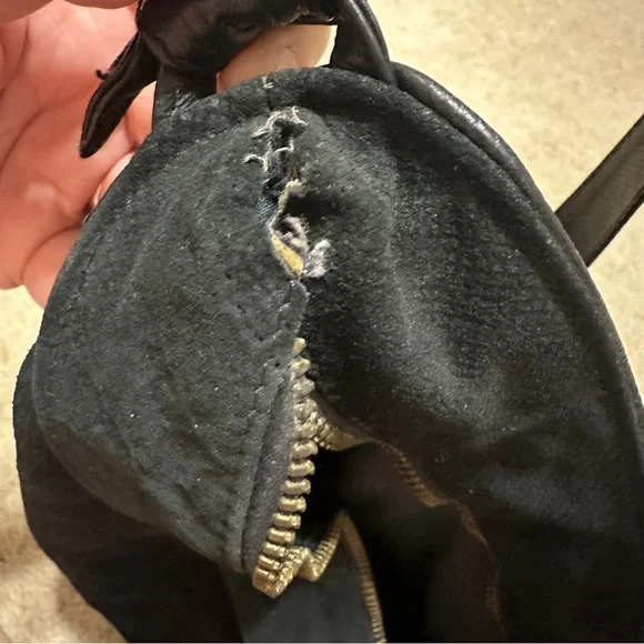 ✨BOGO 1/2 ✨ Rare Vintage Bottega Veneta suede handbag black - Picture 10 of 16